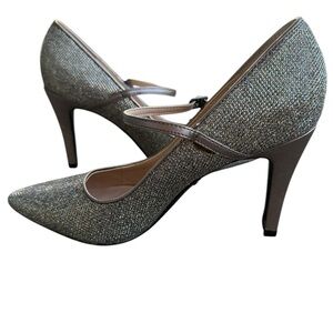 Dana Buchman - Elegant Silver Women's Heels